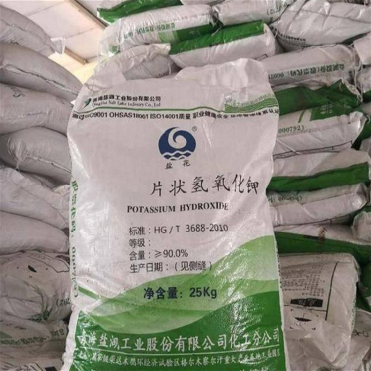 黑美女掰开阴户日B